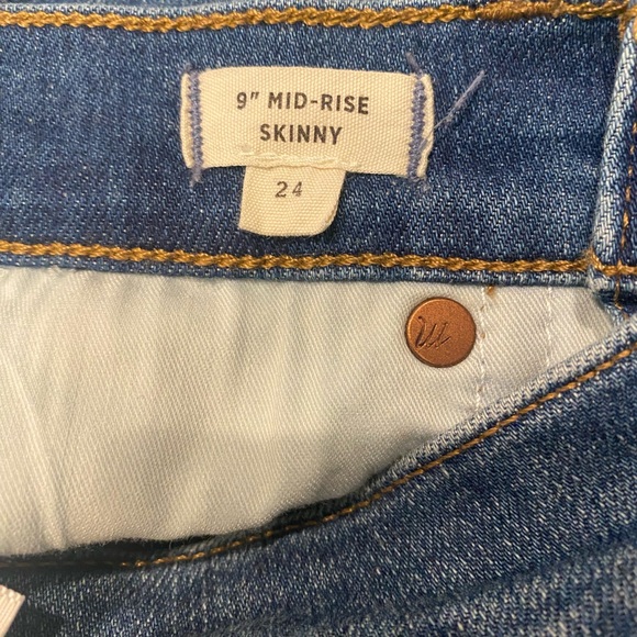 EUC Madewell 9” Midrise Skinny Jeans, medium blue wash, 24” waist, XS 👖 - Picture 2 of 11